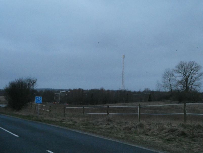 Foto 4 Efter viser visualisering af telemast set fra Græse Bygade ca. 180 m fra rundkørsel ved Frederikssundsvej.